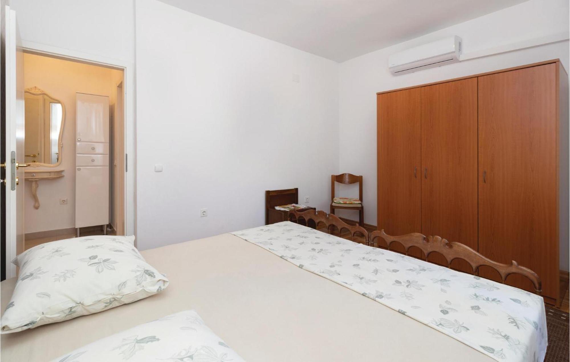 1 Bedroom Stunning Apartment In Ζαντάρ Εξωτερικό φωτογραφία